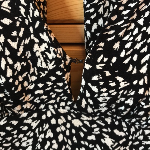 Free People Looking For Love Midi Dress In Black and White Animal Print Size 2 - Picture 4 of 13